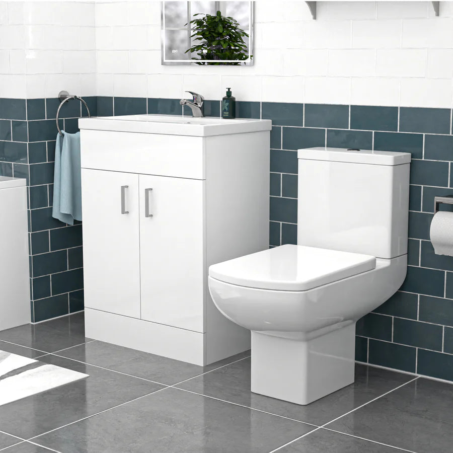 Nanuya 600mm White Basin Vanity, Square Rimless Close Coupled Toilet And Bath