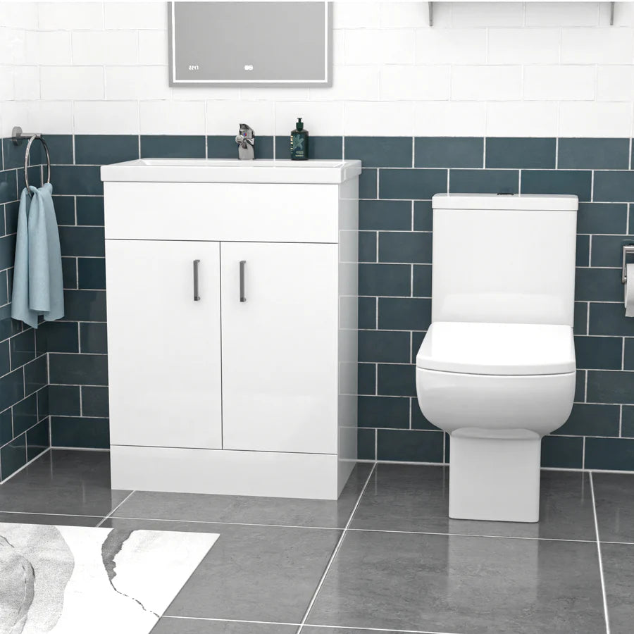 Nanuya 600mm White Basin Vanity, Square Rimless Close Coupled Toilet And Bath