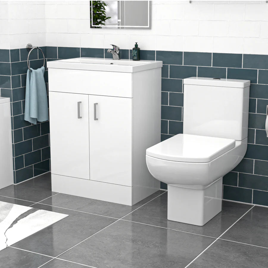 Nanuya 600mm White Basin Vanity, Square Rimless Close Coupled Toilet And Bath