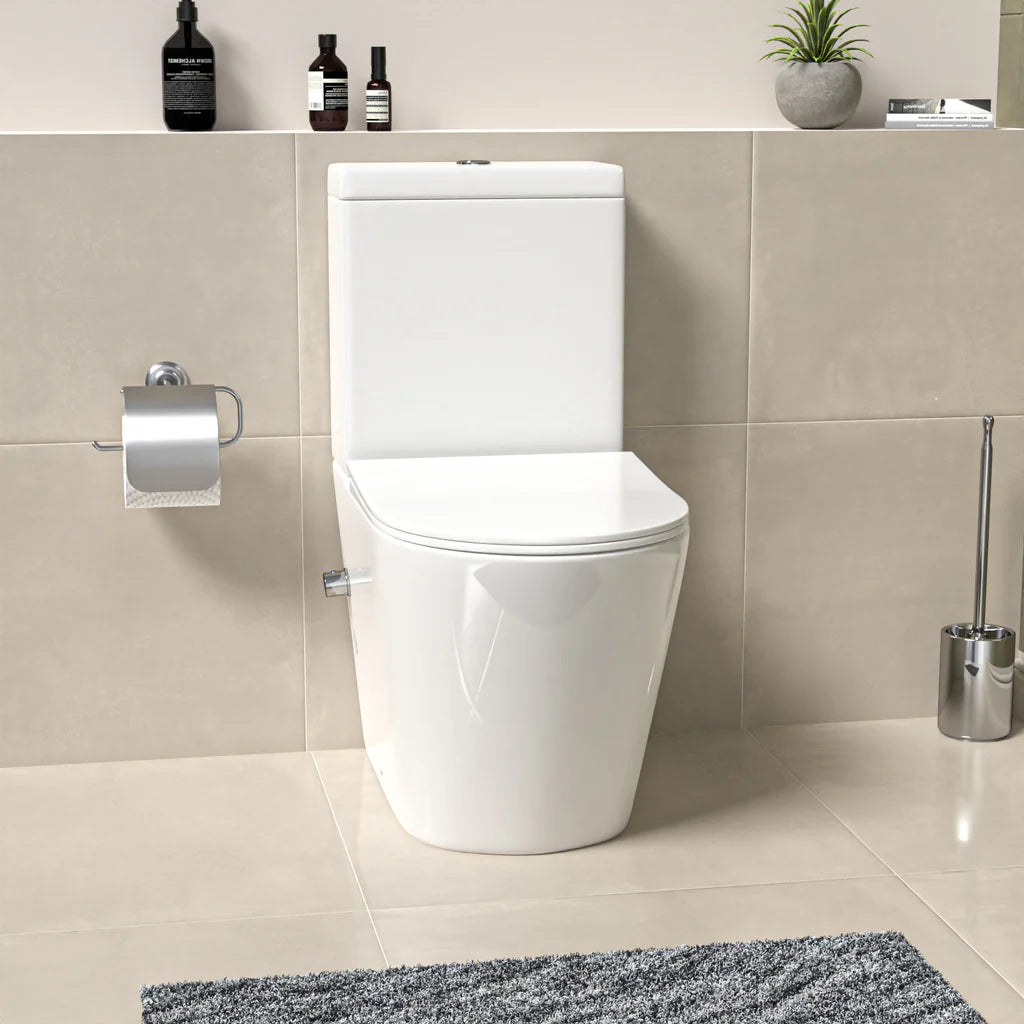 Round Rimless Close Coupled Toilet With Integrated Hot & Cold Bidet Valve