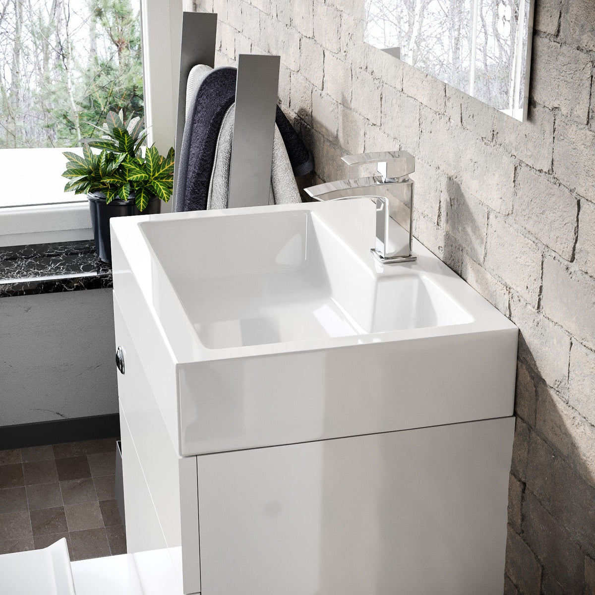 Bretford 500mm Gloss White Two-In-One Combined Wash Basin & Toilet - Freestanding