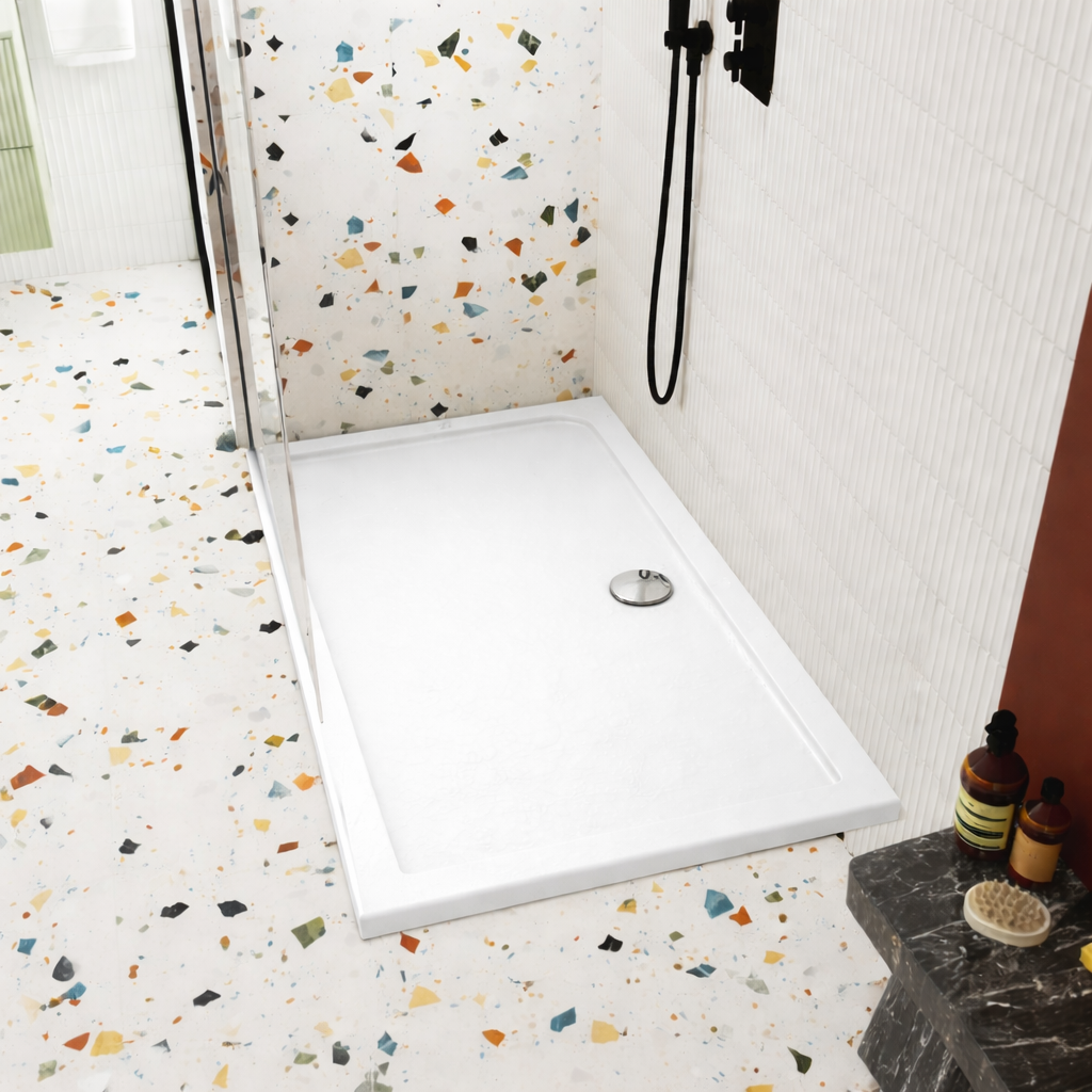 White shower tray image front veiw