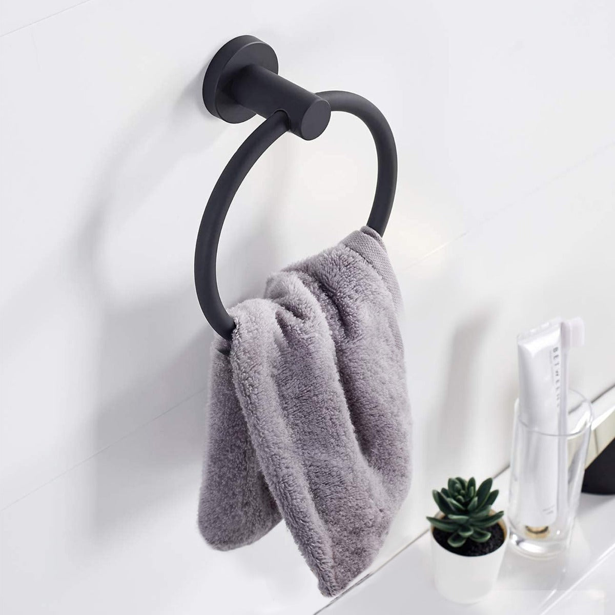 Modern Round Black Matte Towel Ring