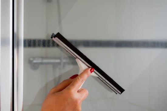 How to clean your shower