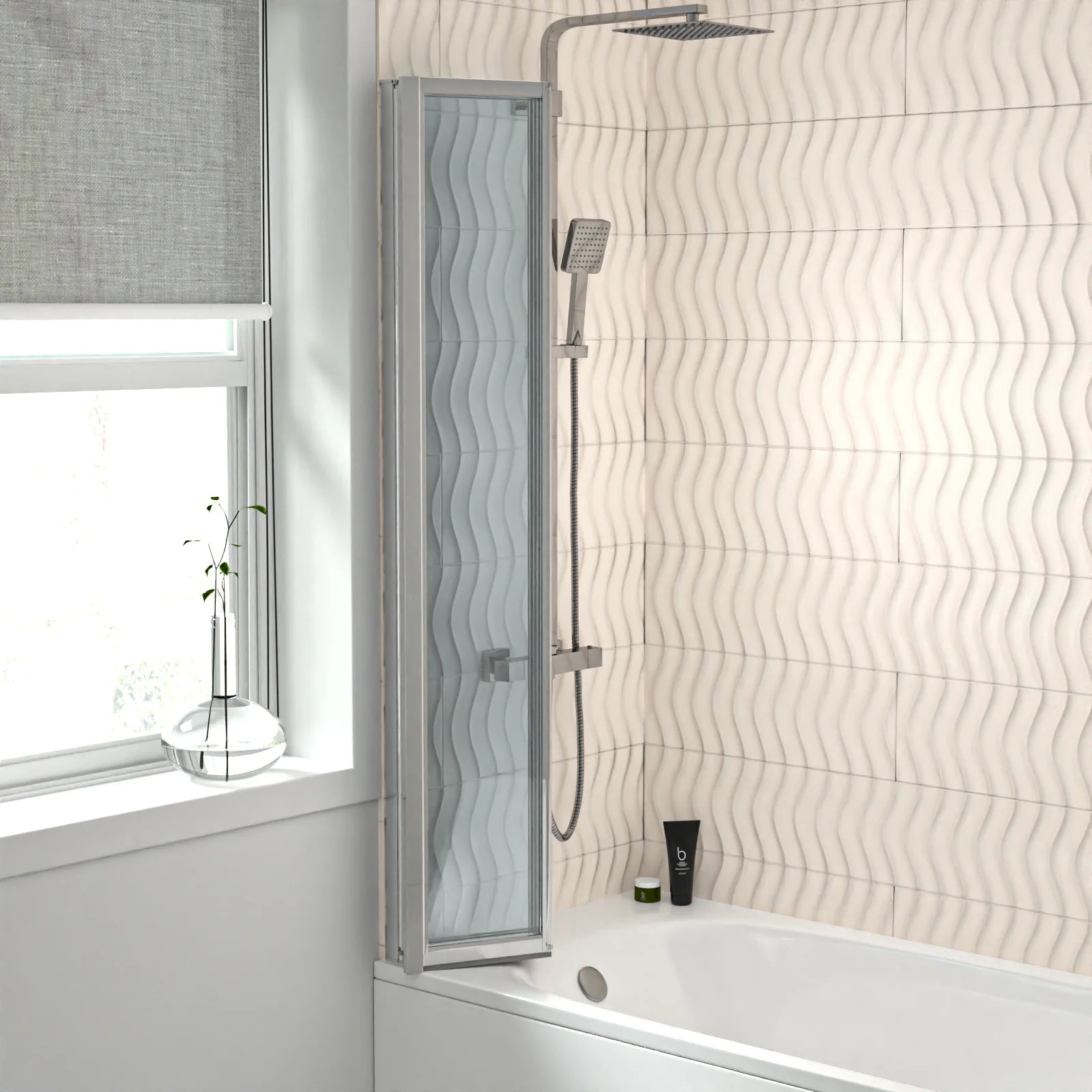 1000x1400mm Bathtub Screen, 4mm Clear Glass - Chrome Aluminium