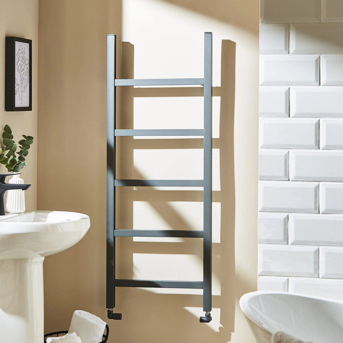 Kartell WELLAND 1250mm H x 500mm W Grey Vertical Aluminium Radiator - ALTWL-2-512-GY