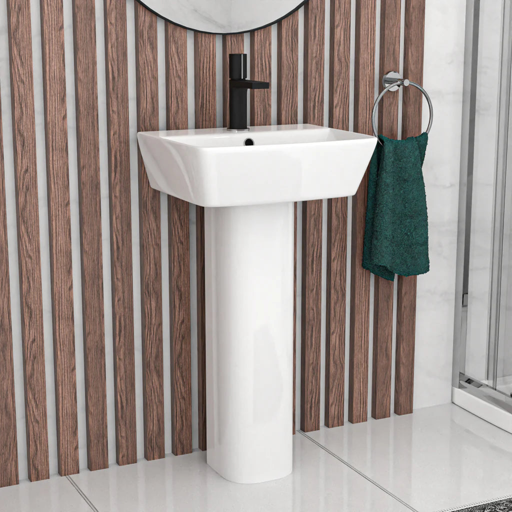 Louie Modern Square Close Coupled Toilet, 450mm Pedestal Basin & Shower Suite (800mm Shower Tray Included) – Modern Bathroom Set