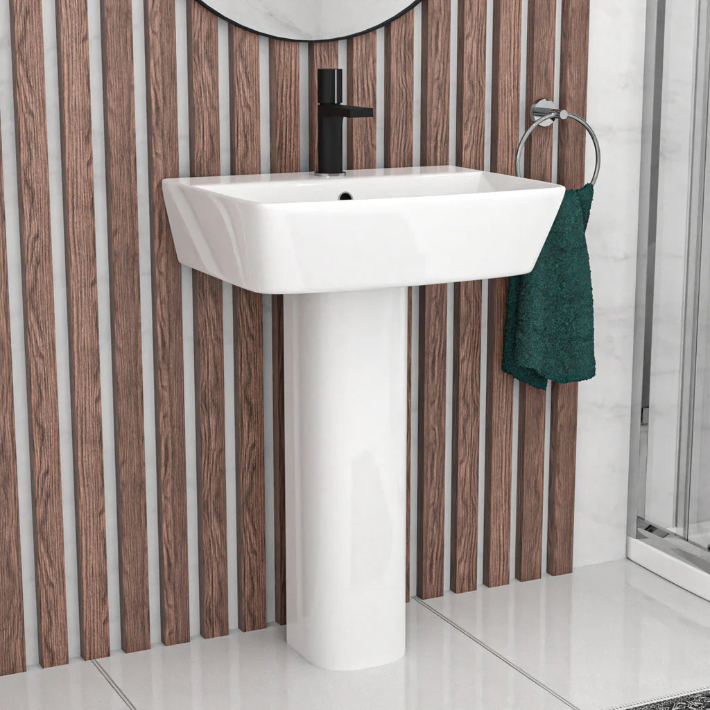 Louie Modern Square Close Coupled Toilet, 560mm Pedestal Basin & Shower Suite (800mm Shower Tray Included) – Modern Bathroom Set