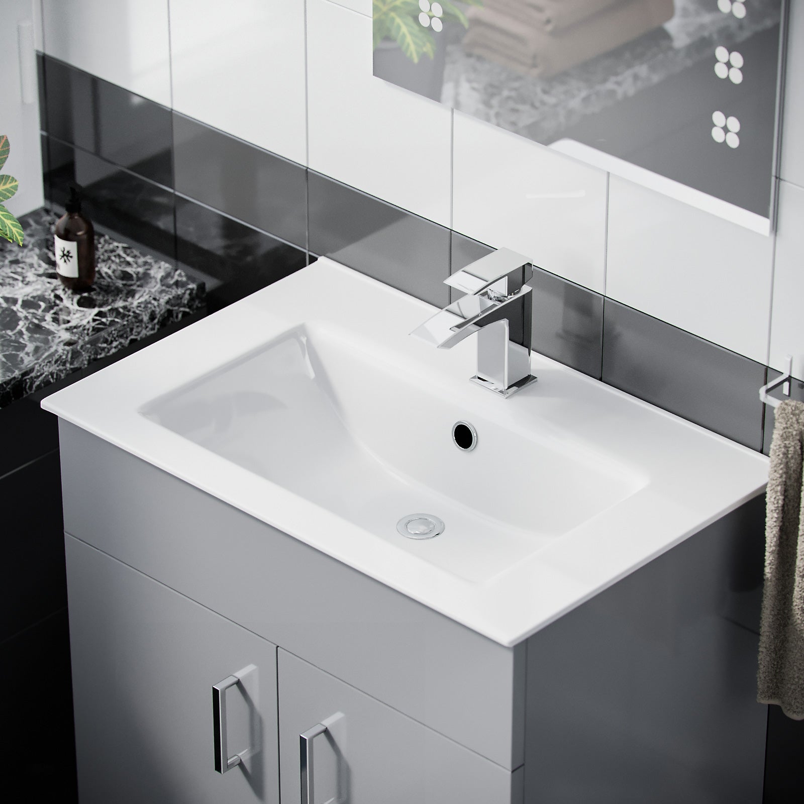 Nanuya 600mm Light Grey Floorstanding Vanity Unit & Slim White Basin Flat Pack