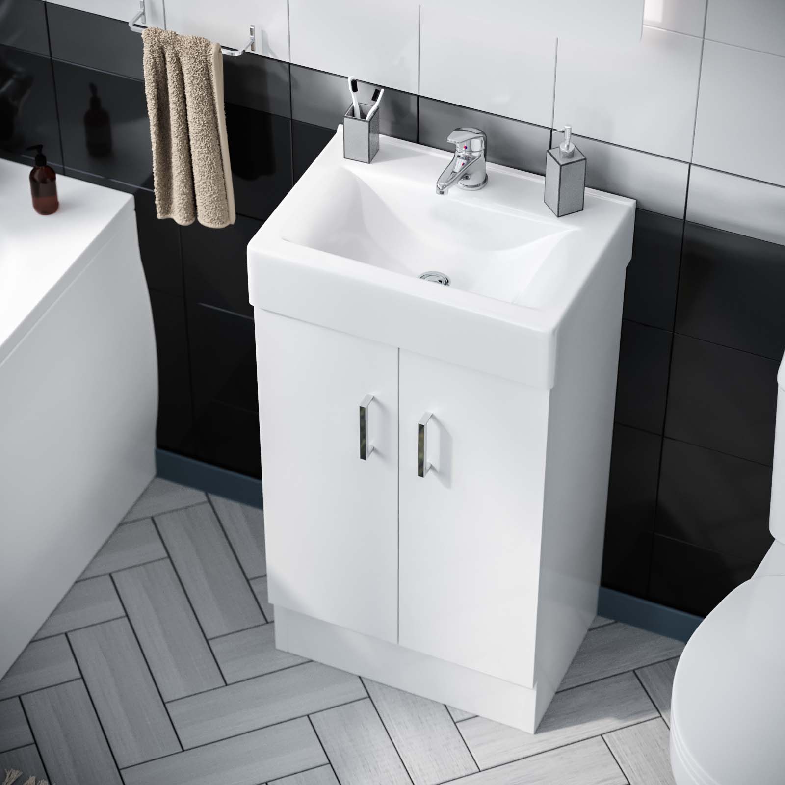 Nanuya 450mm Freestanding Basin Vanity Unit, Close Coupled Toilet & Round Bath