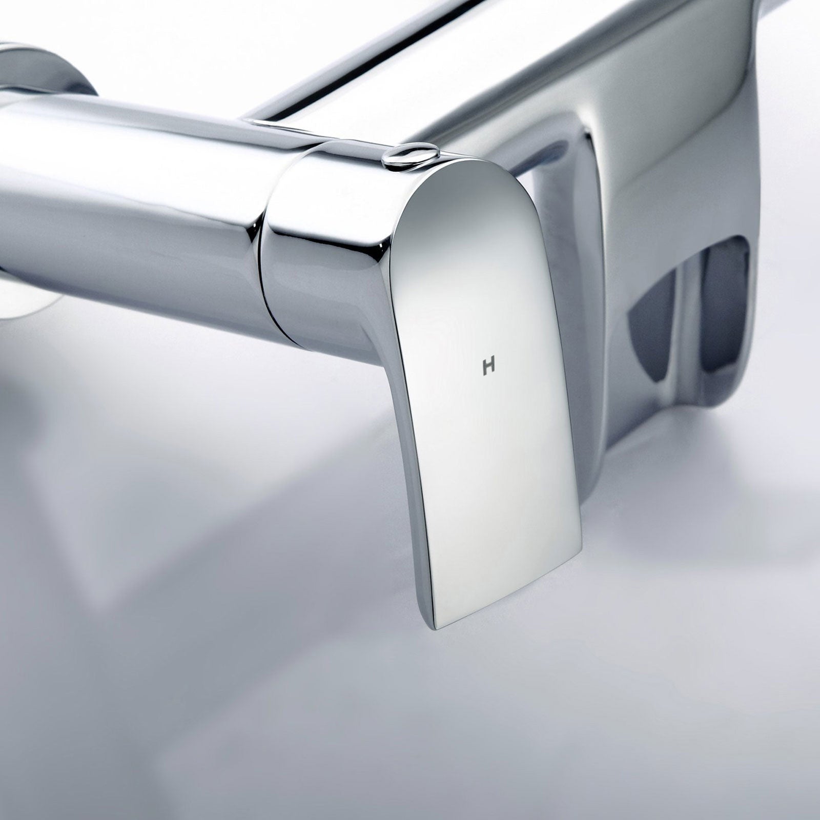 Virgo Waterfall Bathroom Tap Bath Filler Chrome Modern Design Solid Brass