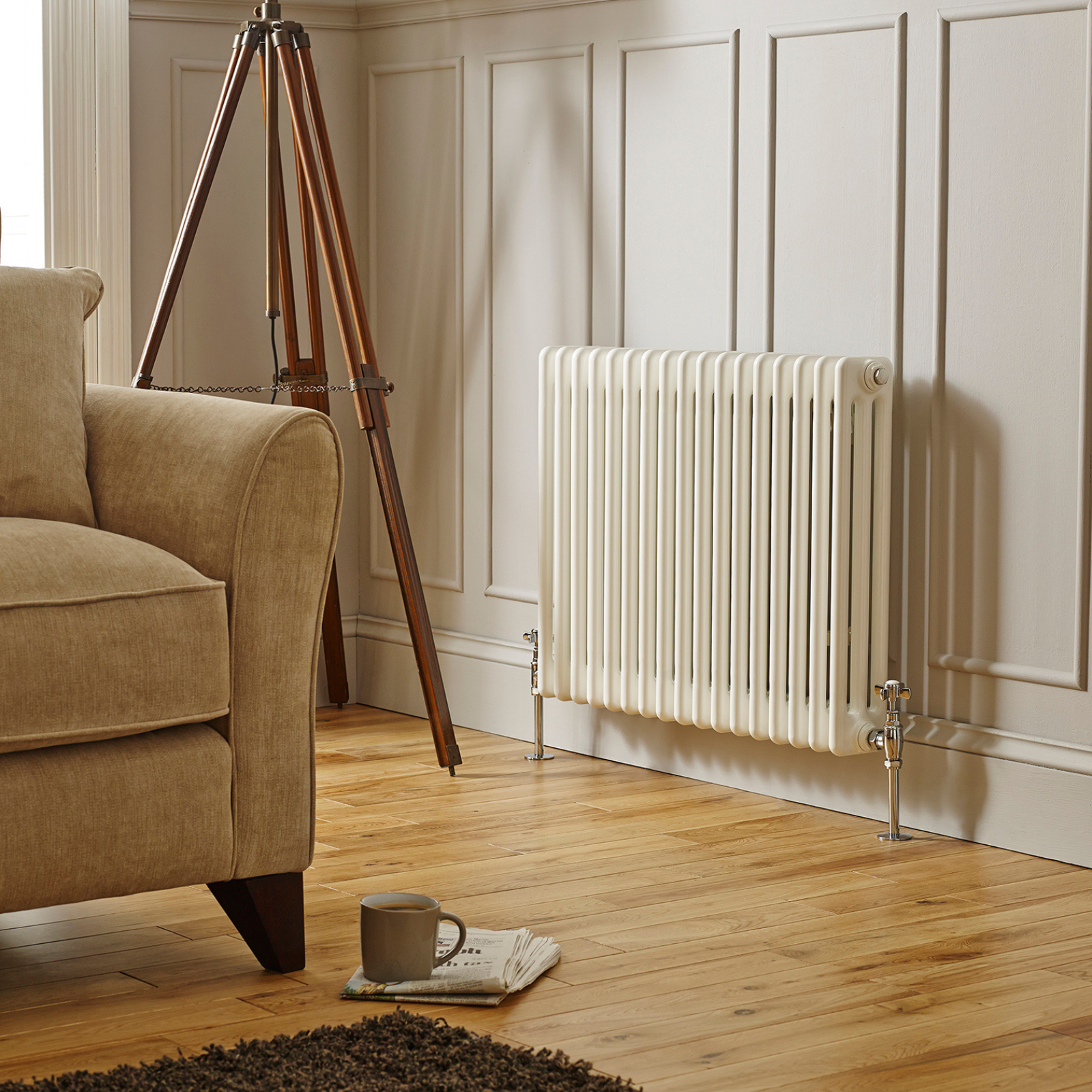 Kartell Laser Klassic 600mm H x 1190mm W White Horizontal 4 Column 26 Section Radiator - LCL406026-N