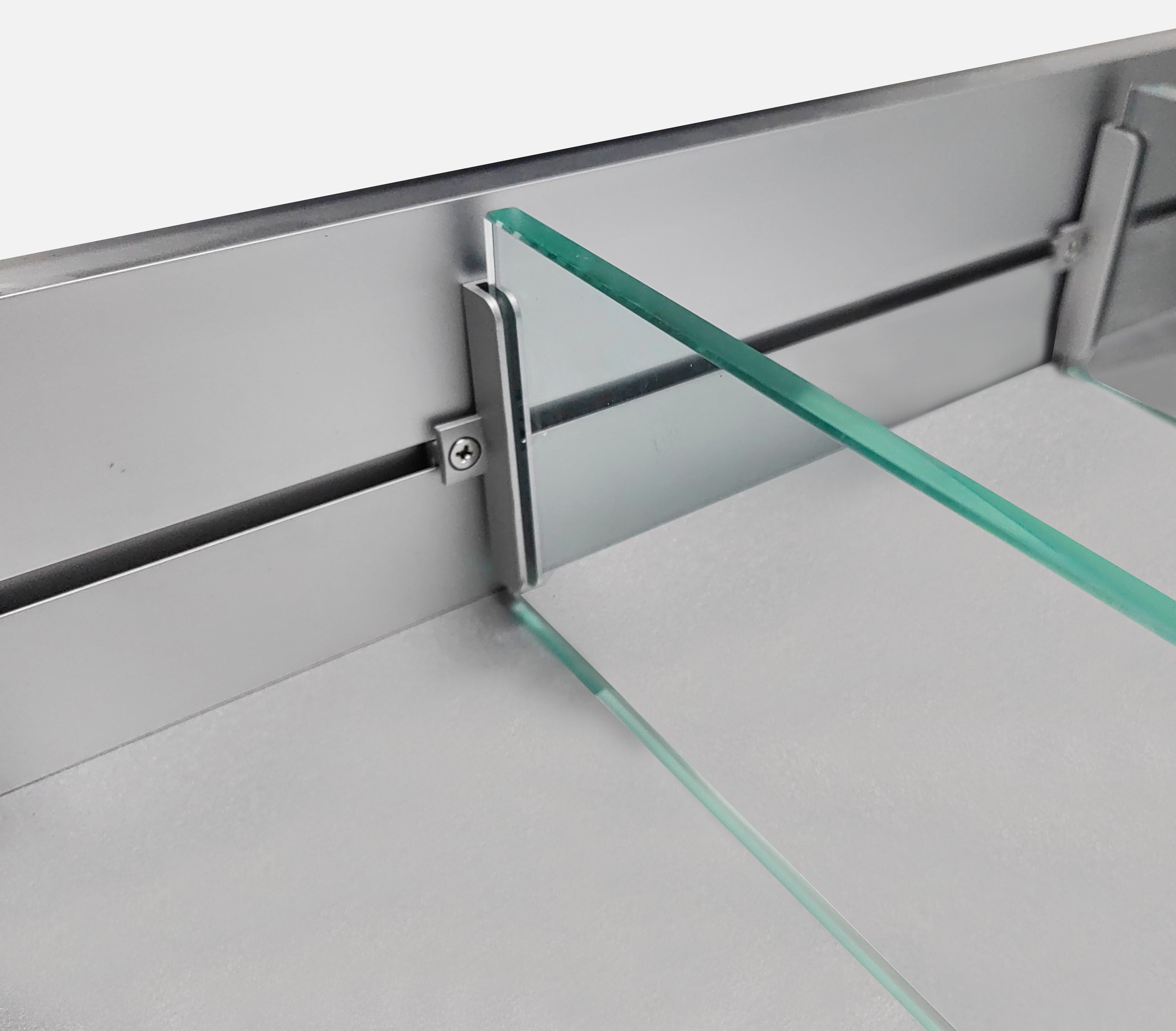 LED 600 x 700mm Mirror Cabinet Storage Wall Mounted Bathroom Cupboard