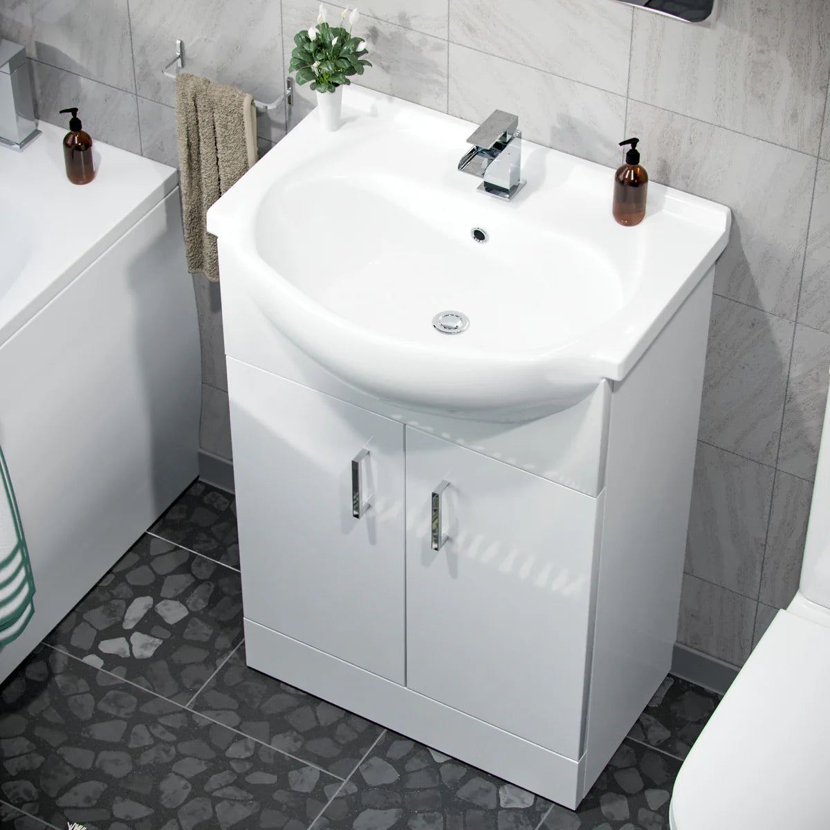 Ellen 550mm Flat Pack Freestanding Vanity Basin Unit & Close Coupled Toilet White
