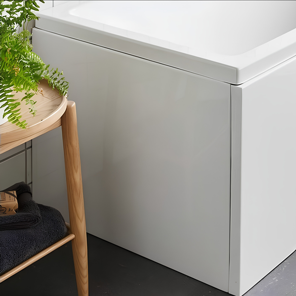 Kartell 515mm H x 700mm W White Standard Bath End Panel - SEP700515
