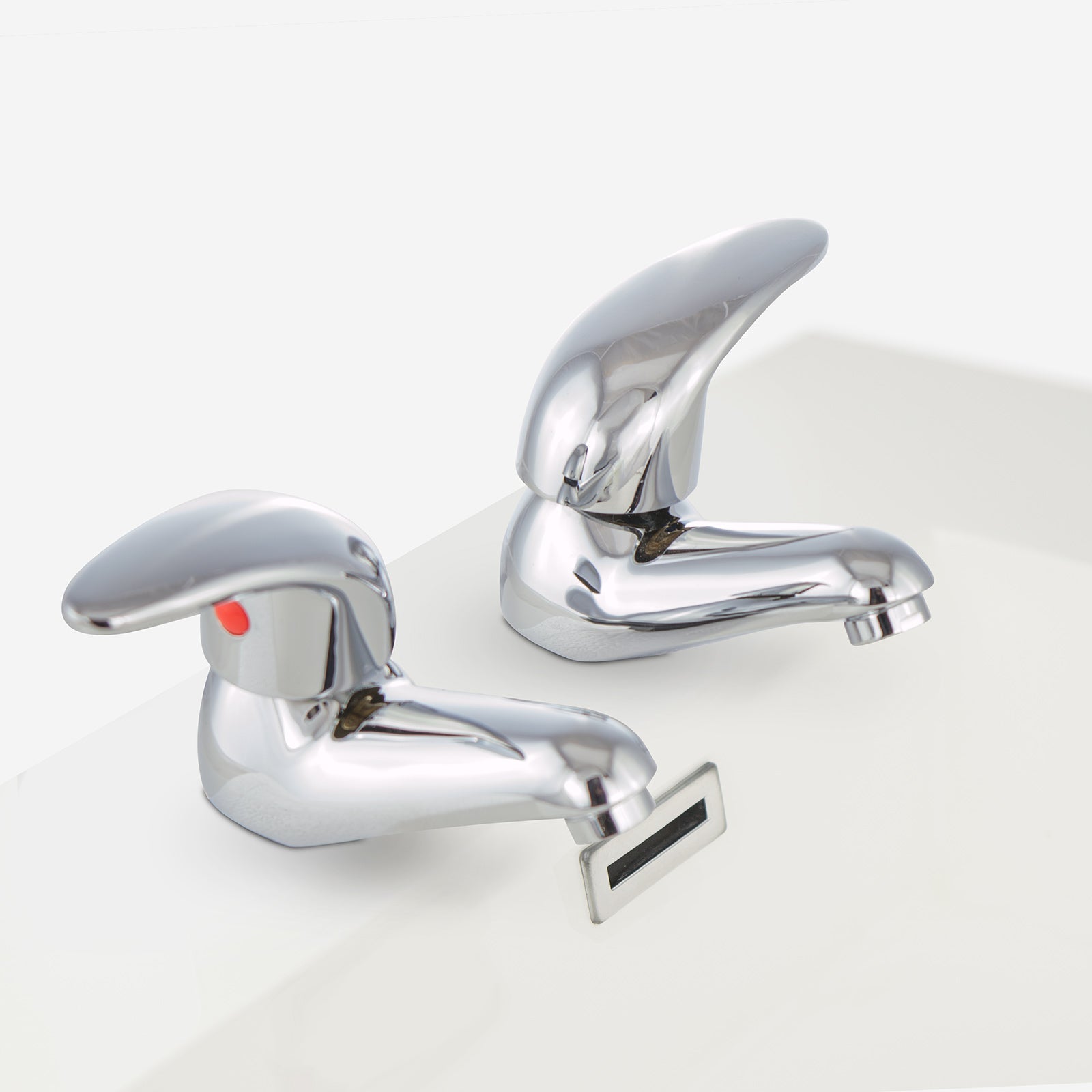 Studio Contemporary Set Of Twin Basin Taps & Bath Shower Mixer Tap With Handheld Kit
