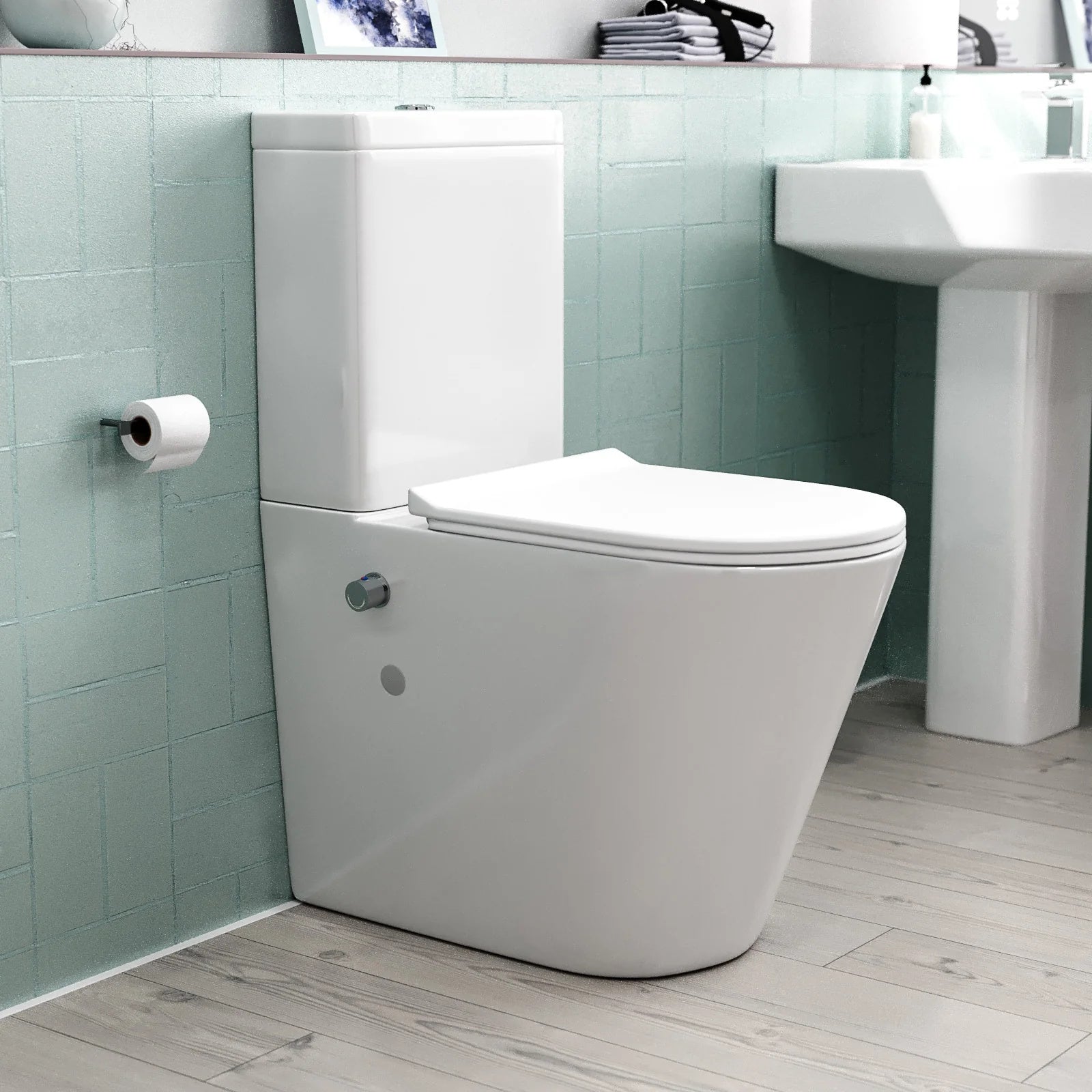 Comfort Height Close Coupled Toilet With Integrated Hot Cold Bidet Valve