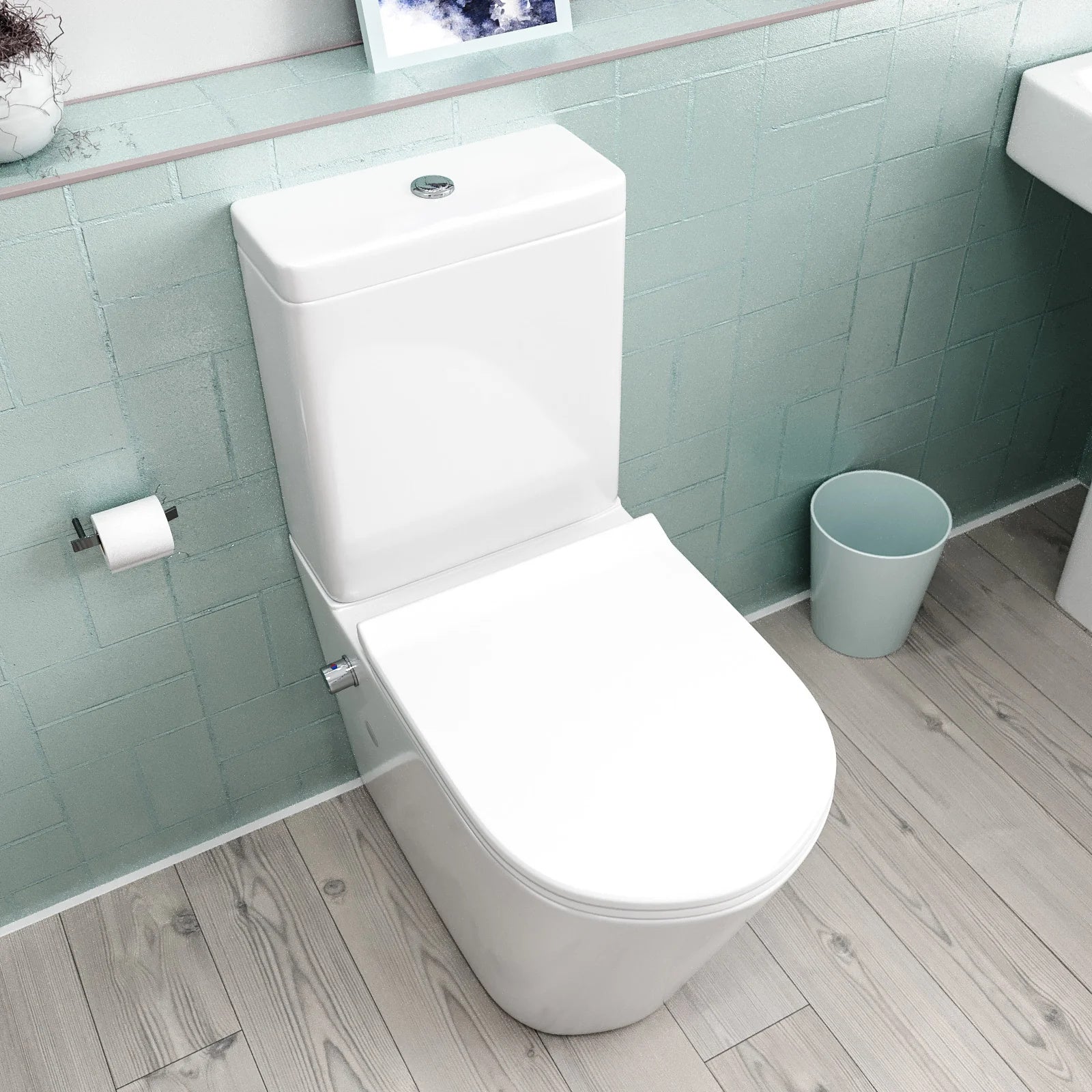 Comfort Height Close Coupled Toilet With Integrated Hot Cold Bidet Valve