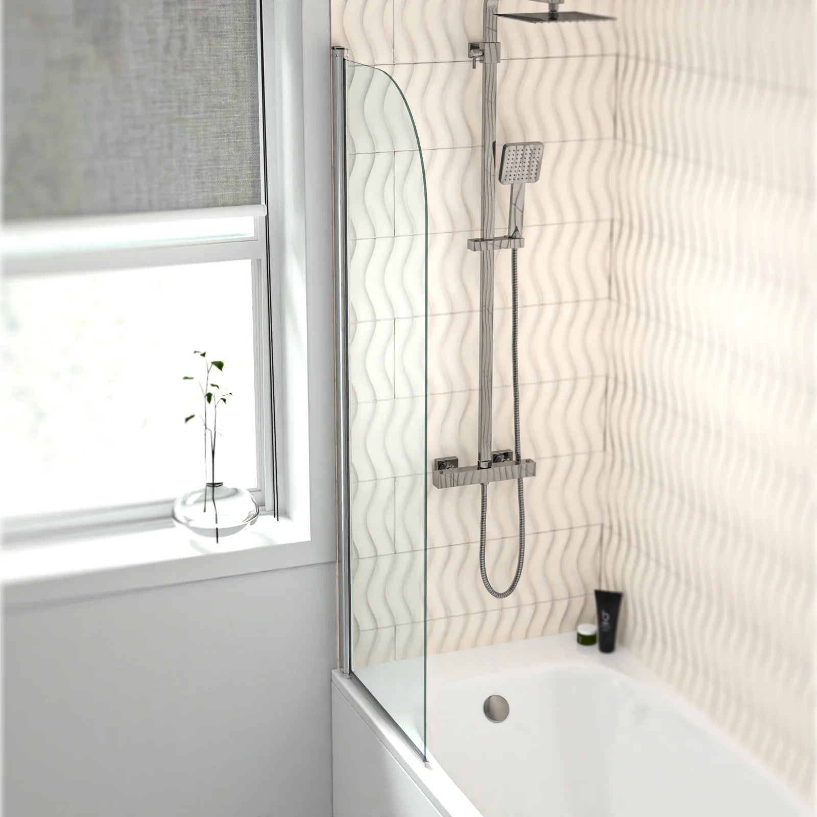 Hinged 500 x 1400mm Bathtub Screen, 5mm Tempered Glass - Aluminium