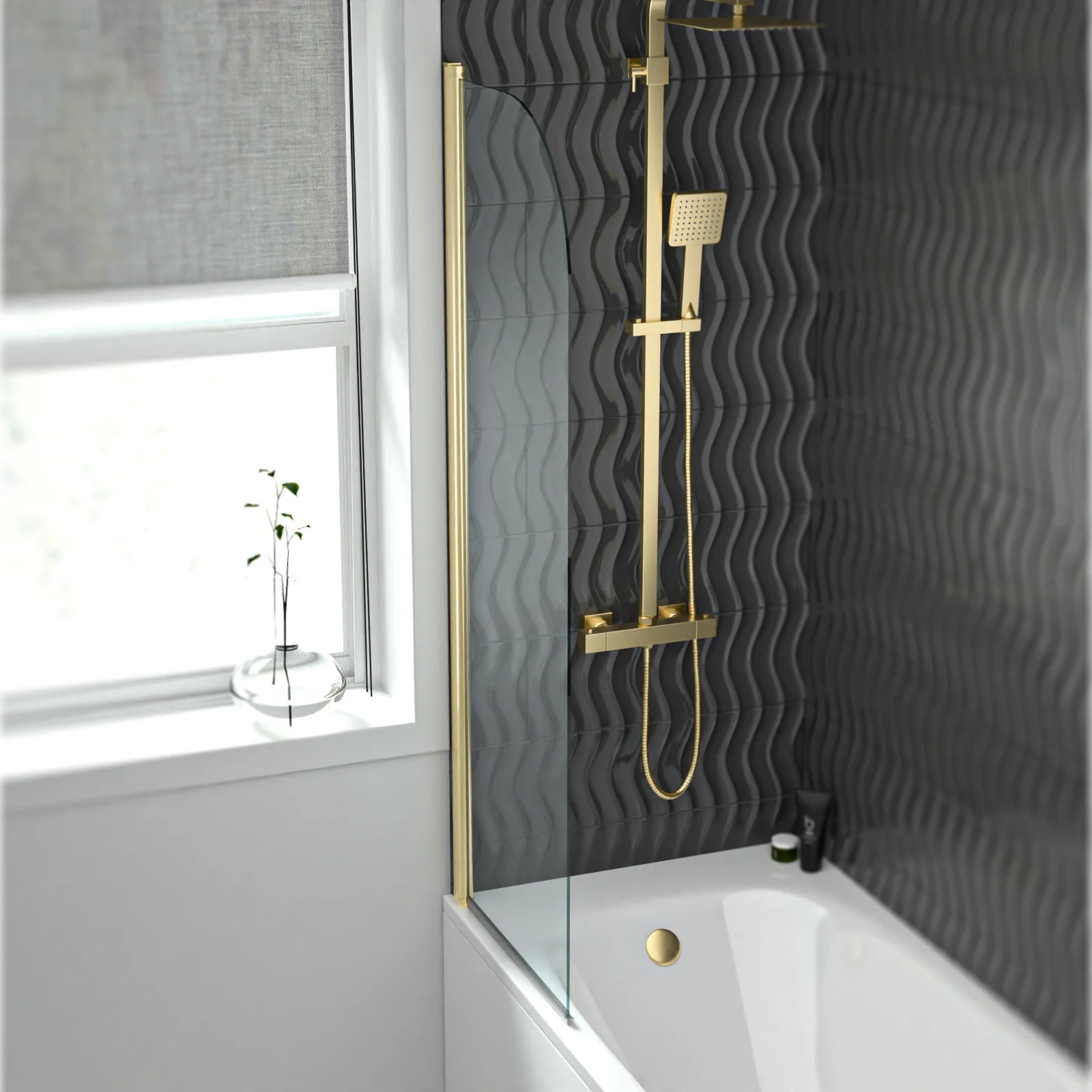 Hinged 500 x 1400mm Bathtub Screen, 5mm Tempered Glass - Brushed Brass