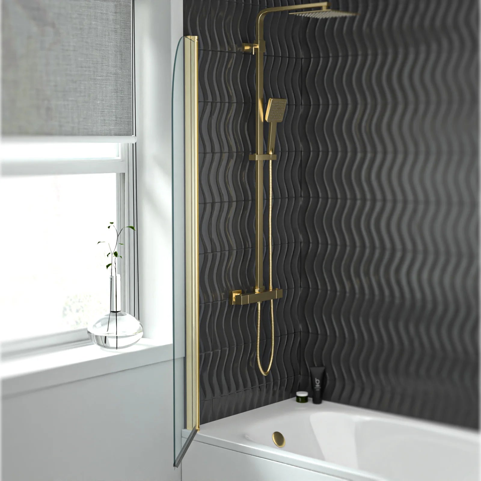 Hinged 500 x 1400mm Bathtub Screen, 5mm Tempered Glass - Brushed Brass