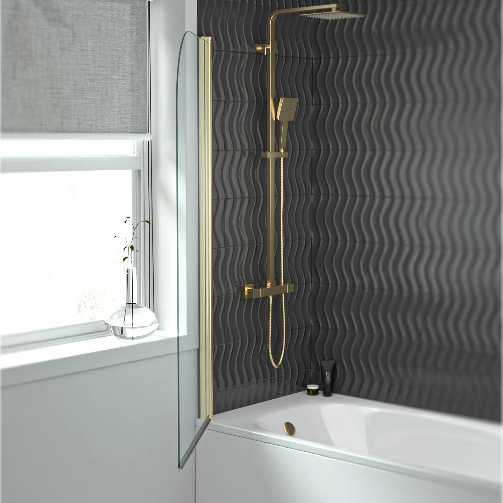 Hinged 700 x 1400mm Bathtub Screen, 5mm Tempered Glass - Brushed Brass