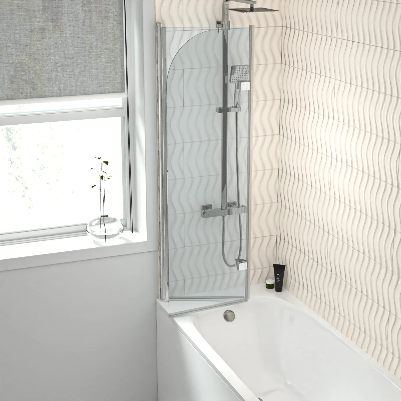 Hinged 900 x 1400mm Bathtub Screen, 6mm Tempered Glass - Aluminium