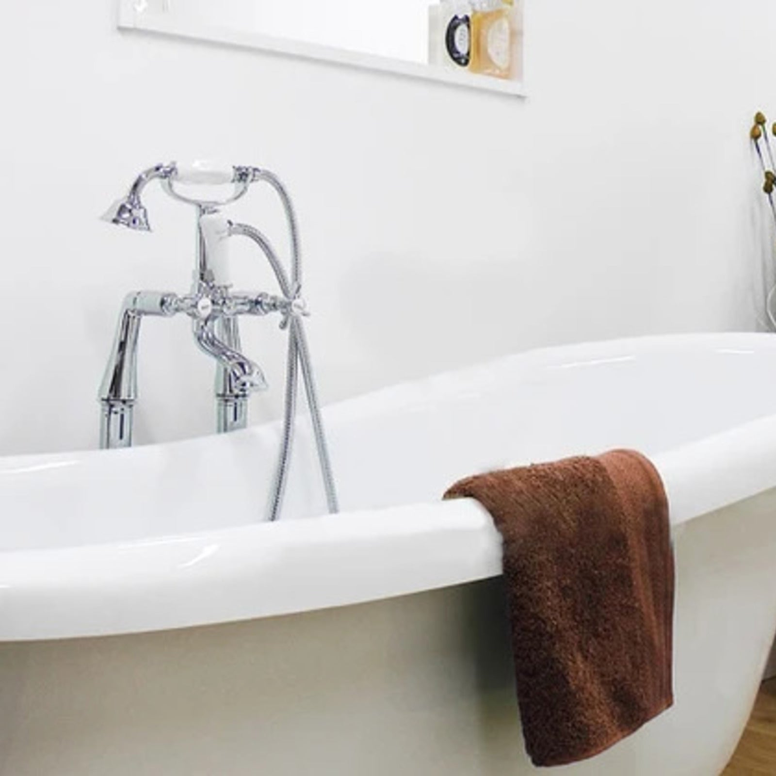 Edwardian Traditional Freestanding Cross Head Lever Bath Shower Mixer Tap