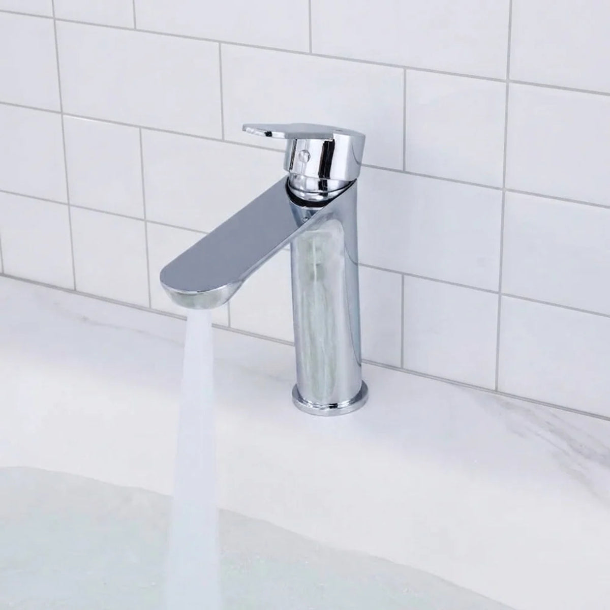 Modern Chrome Bathroom Single Lever Mono Basin Mixer Tap