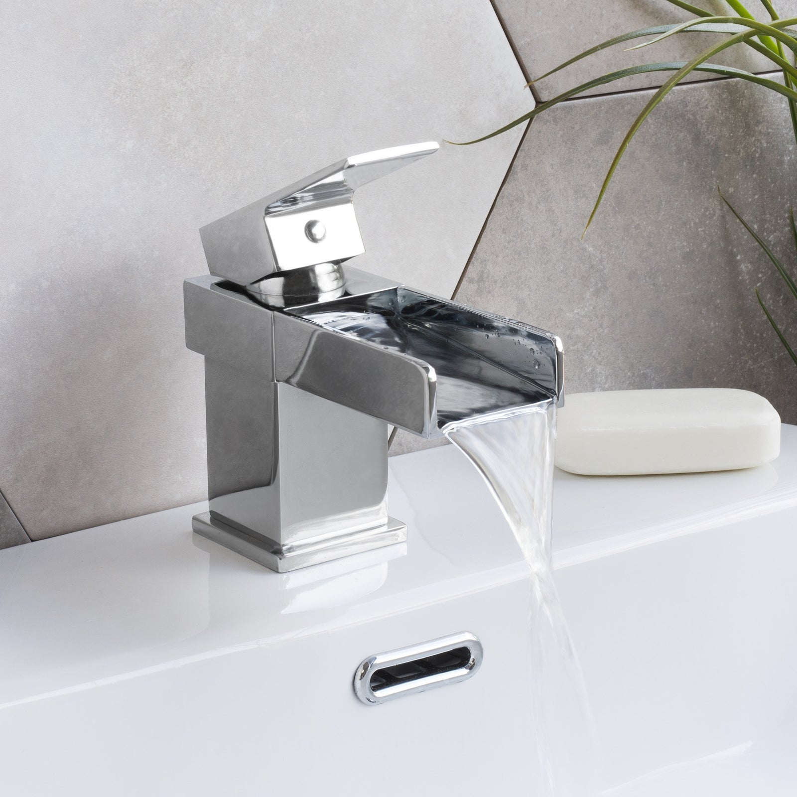 Saturn Contemporary Waterfall  Waterfall Single Lever Mono Mixer Tap